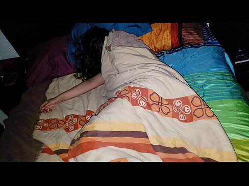 ❤️ Nevlastný syn nadáva svojej mladej nevlastnej matke, zatiaľ čo ona spí. ☑ Šukanie na nás